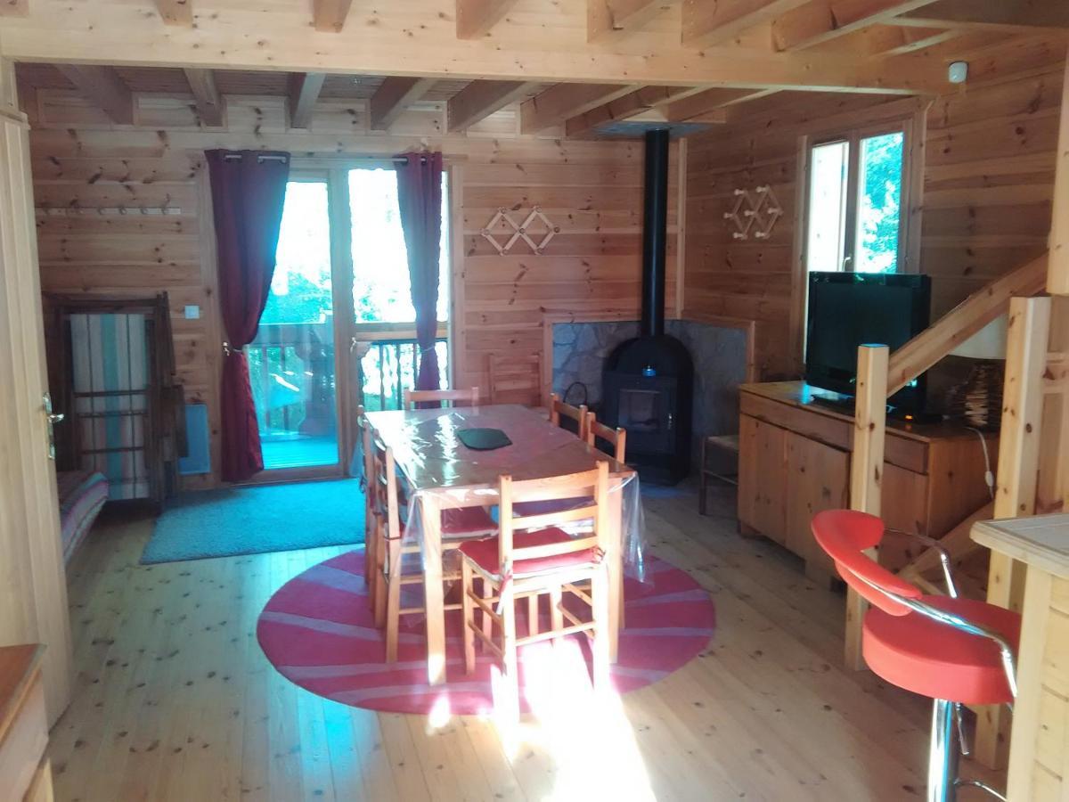 Chalet Bois Au Milieu Des Pyrenees LʼHospitalet-près-lʼAndorre Eksteriør bilde