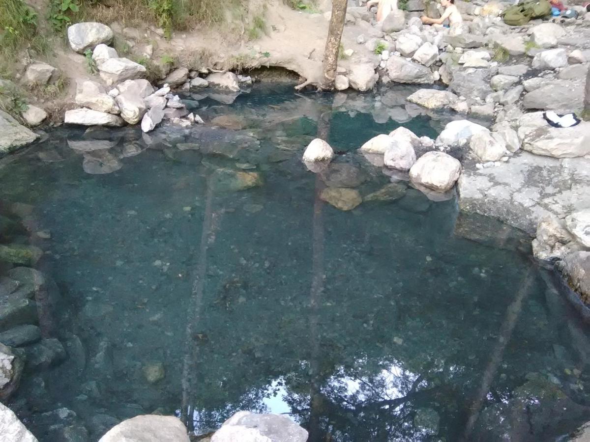 Chalet Bois Au Milieu Des Pyrenees LʼHospitalet-près-lʼAndorre Eksteriør bilde